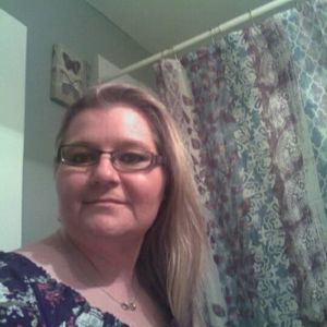 Meet your Posher, Kelly green